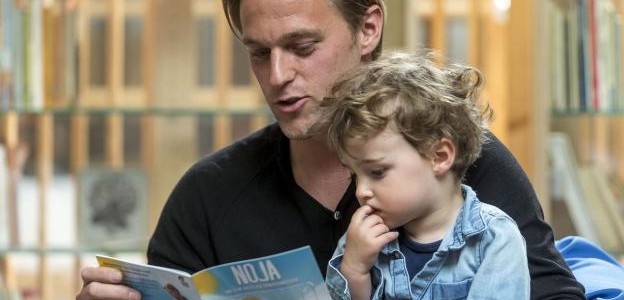 Timo Hildebrand über sein Kinderbuch „Noja und seine magischen Torwarthandschuhe“