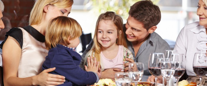 Familie im Restaurant