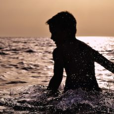 Wassersport für Kinder – Tipps zu Sportarten und Sicherheit