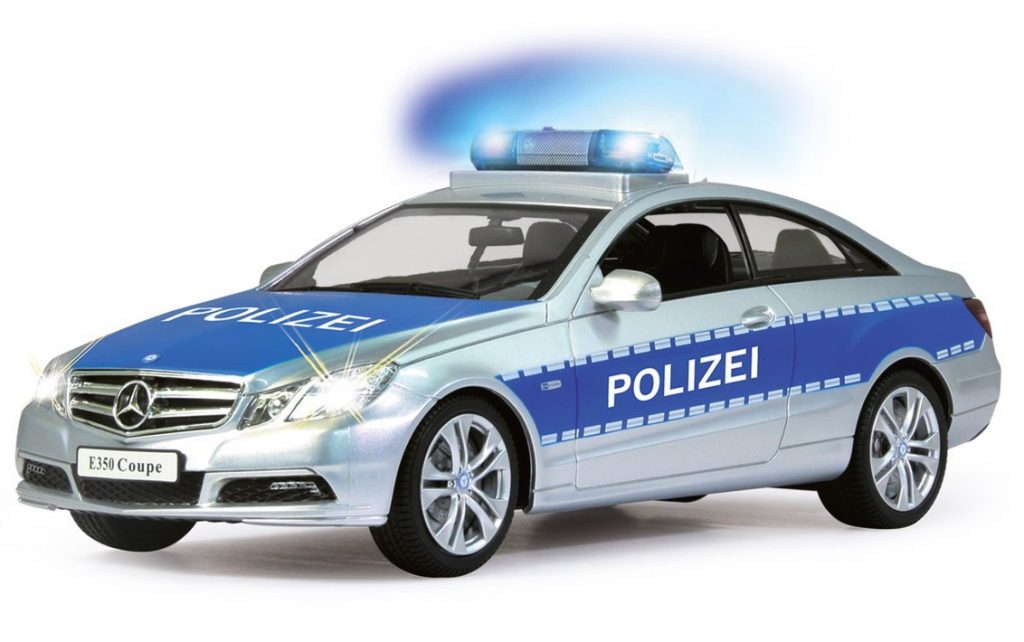 Spielzeug-Polizeiauto Vergleich – Mit oder ohne Fernsteuerung kaufen?